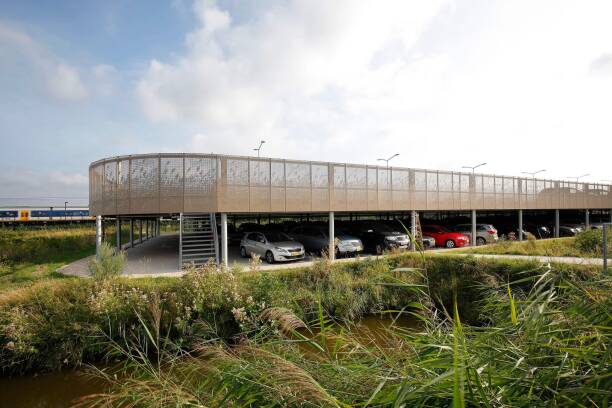 referentiebeeld van overdekt parkeren oplossing