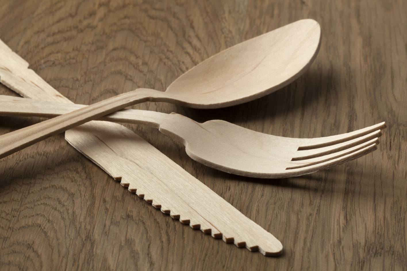 wooden-fork-knife-and-spoon-pmfrdem-min_1.jpg