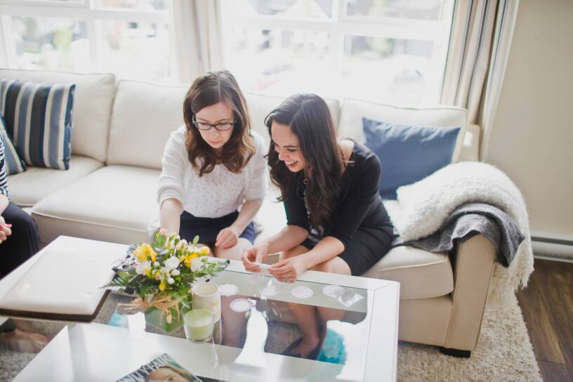 women-planning-home-two-ladies-organizing_t20_09vno2.jpg (copy)