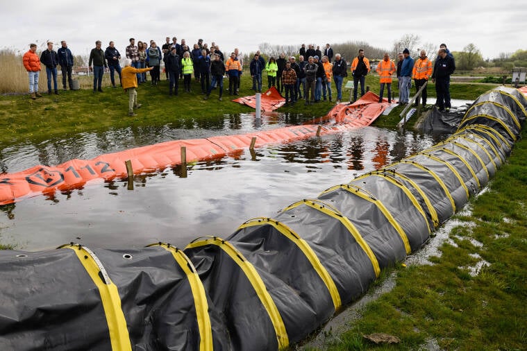 Onderwaterfoto van een snoekbaars