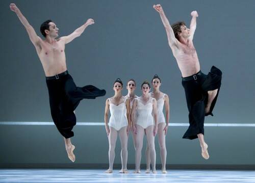 show-gallery-image-2.jpg