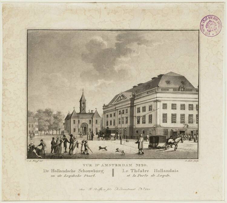 Illustratie van het Leidseplein met poort, schouwburg, gewone koets en sleepkoets. Op de voorgrond verschillende mensen in 19e-eeuwse kledij