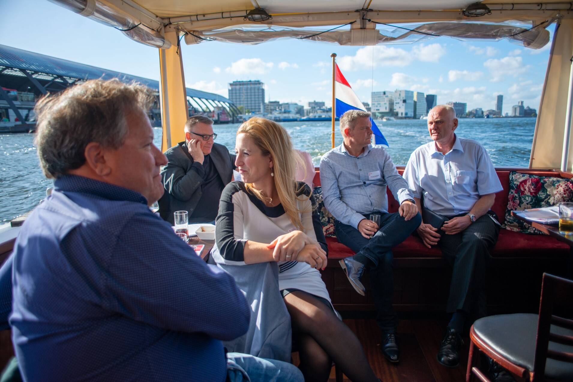 Foto van de inhoudsopgave van het magazine Allemaal voor Amsterdam