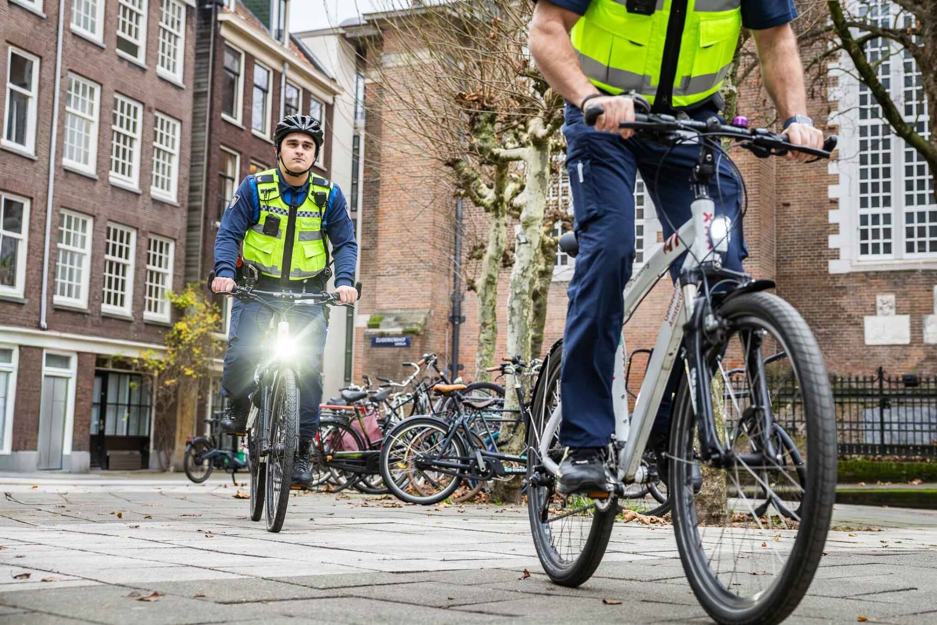 Foto van de inhoudsopgave van het magazine Allemaal voor Amsterdam