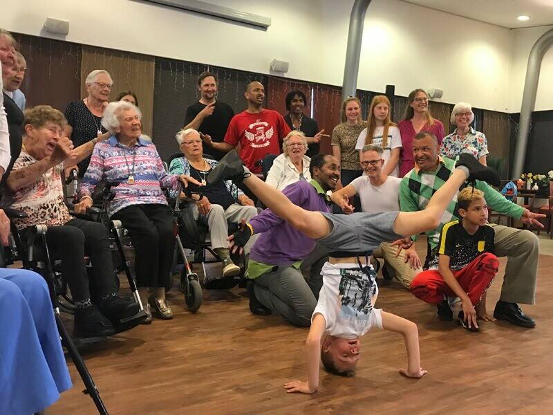 Afbeelding optreden Hip-HOP groep.