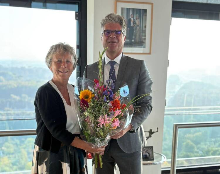 30 maart: be&euml;diging Mark R&ouml;ell van Baarn&nbsp; 
(3de termijn)