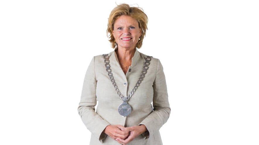 30 maart: be&euml;diging Mark R&ouml;ell van Baarn&nbsp; 
(3de termijn)