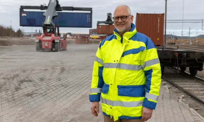 Flygbild över kombiterminalen i Hallsberg.