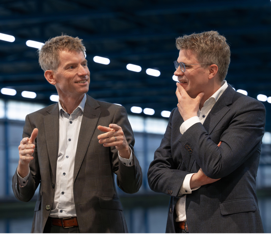 Test equipment for vertical axis propellers in a cavitation tunnel at NSMB (1963).