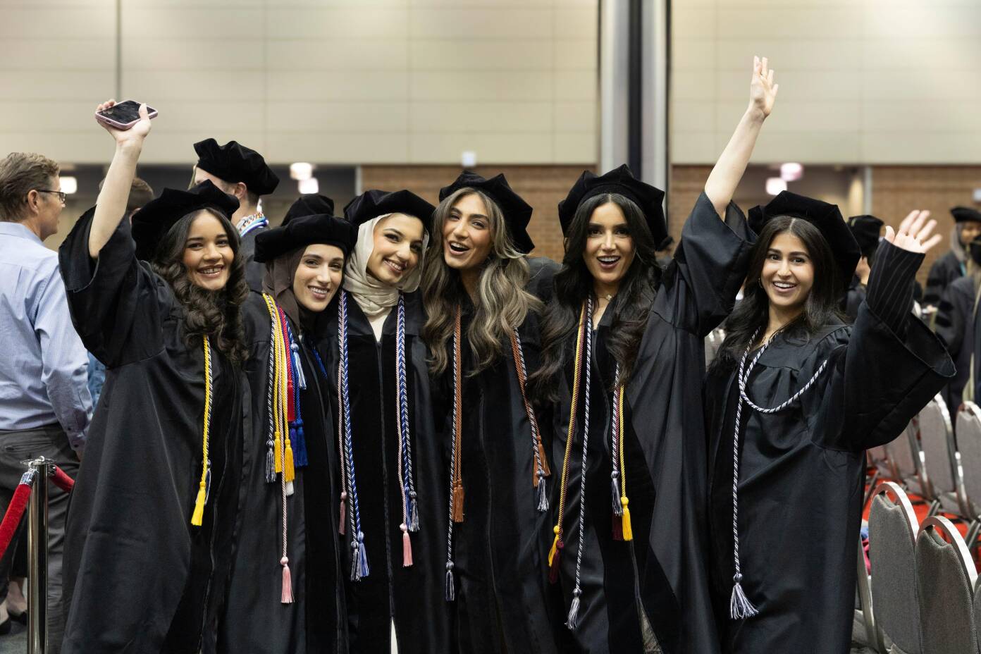 A photo of UIC College of Pharmacy graduates.