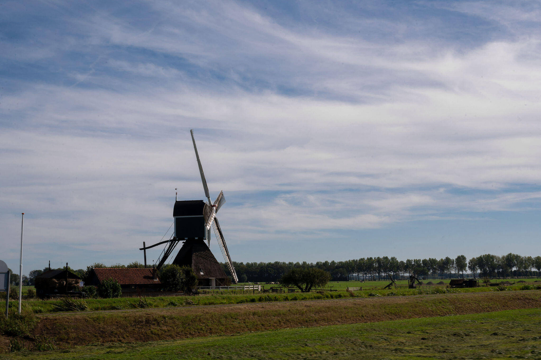 Foto van de molen bij Arkel