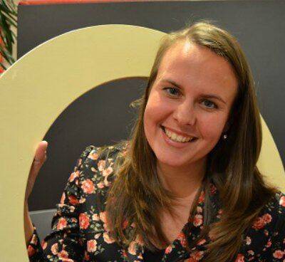 Oude foto van collega Rianne.