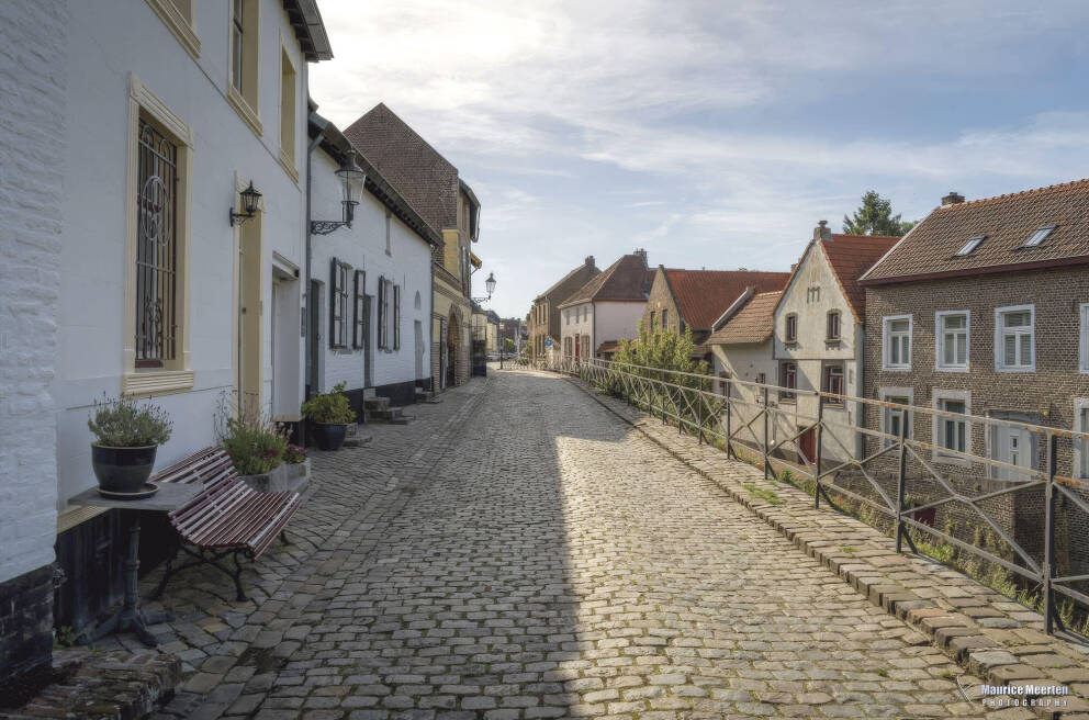 Op de foto sfeervol Oud-Elsloo