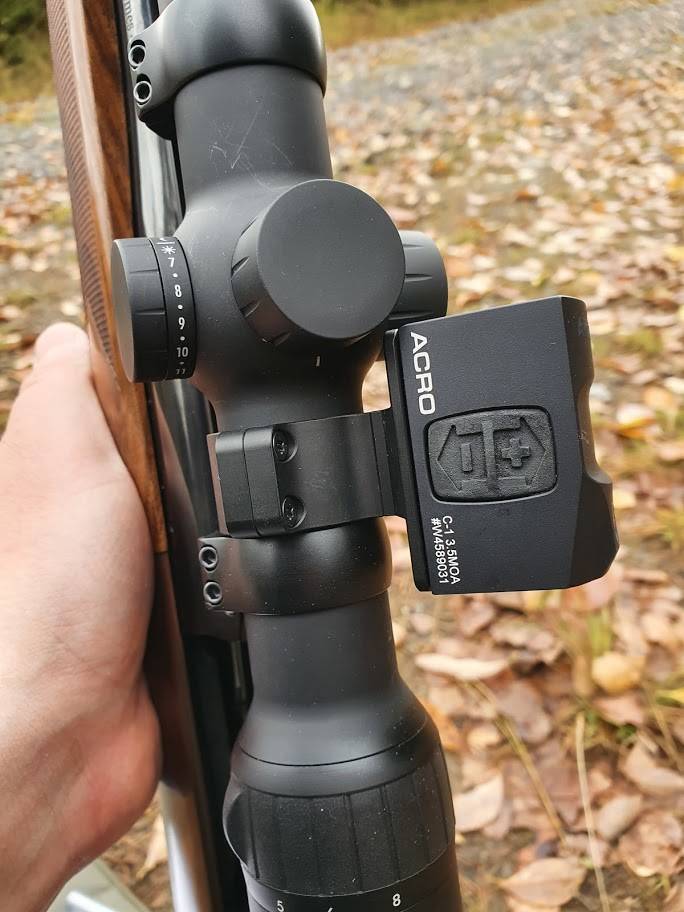 chapuis_armes_rols_classic_-kivaari_ja_steiner_ranger_2-8x42_seka_aimpoint_acroc-1_5_.jpg